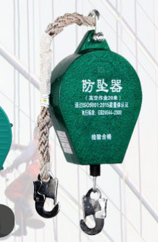 施工升降機(jī)中的安全防墜器多長時間檢驗(yàn)一次